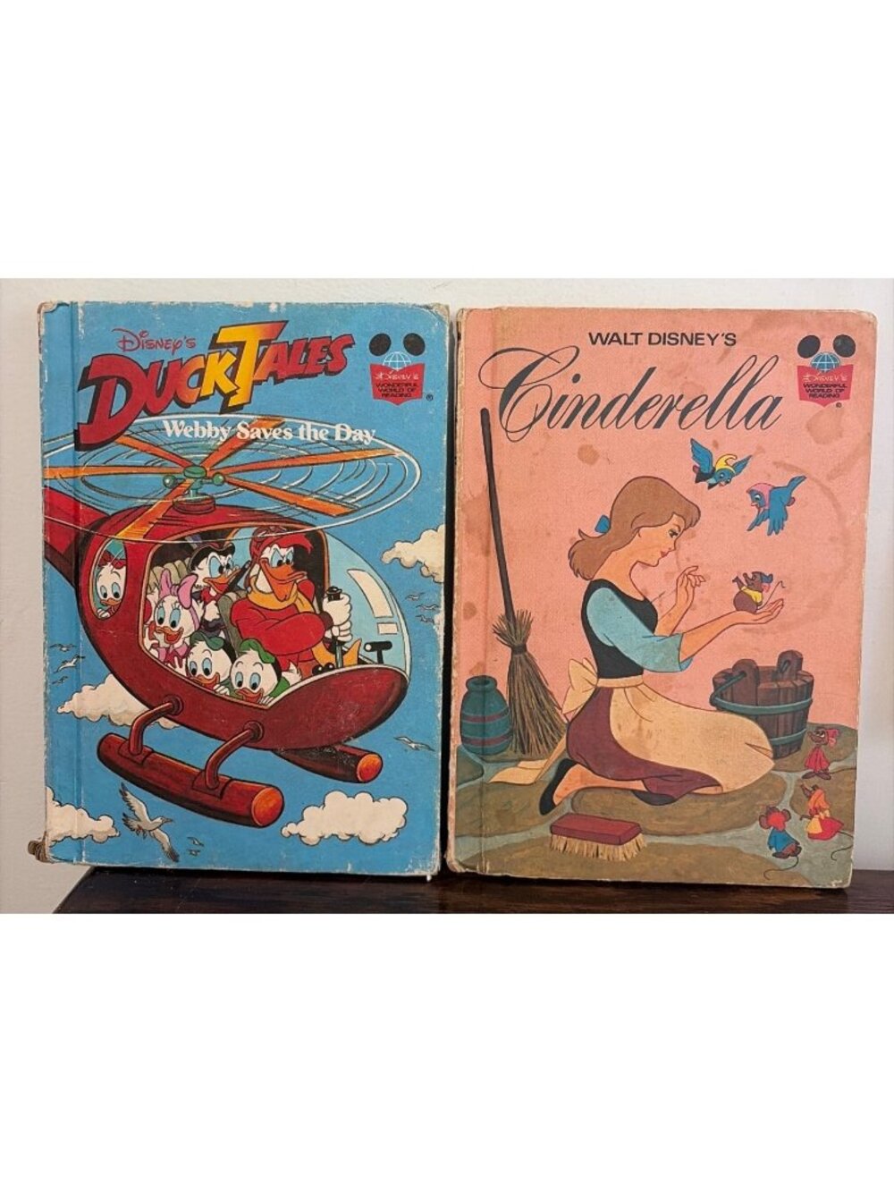 Lot Of 8 VTG Childrens Books Little Golden Book Series Titles Disney & Christmas
